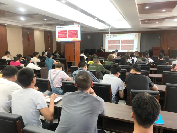 合信公司開展節(jié)前消防安全培訓(xùn)，筑牢安全生產(chǎn)防線